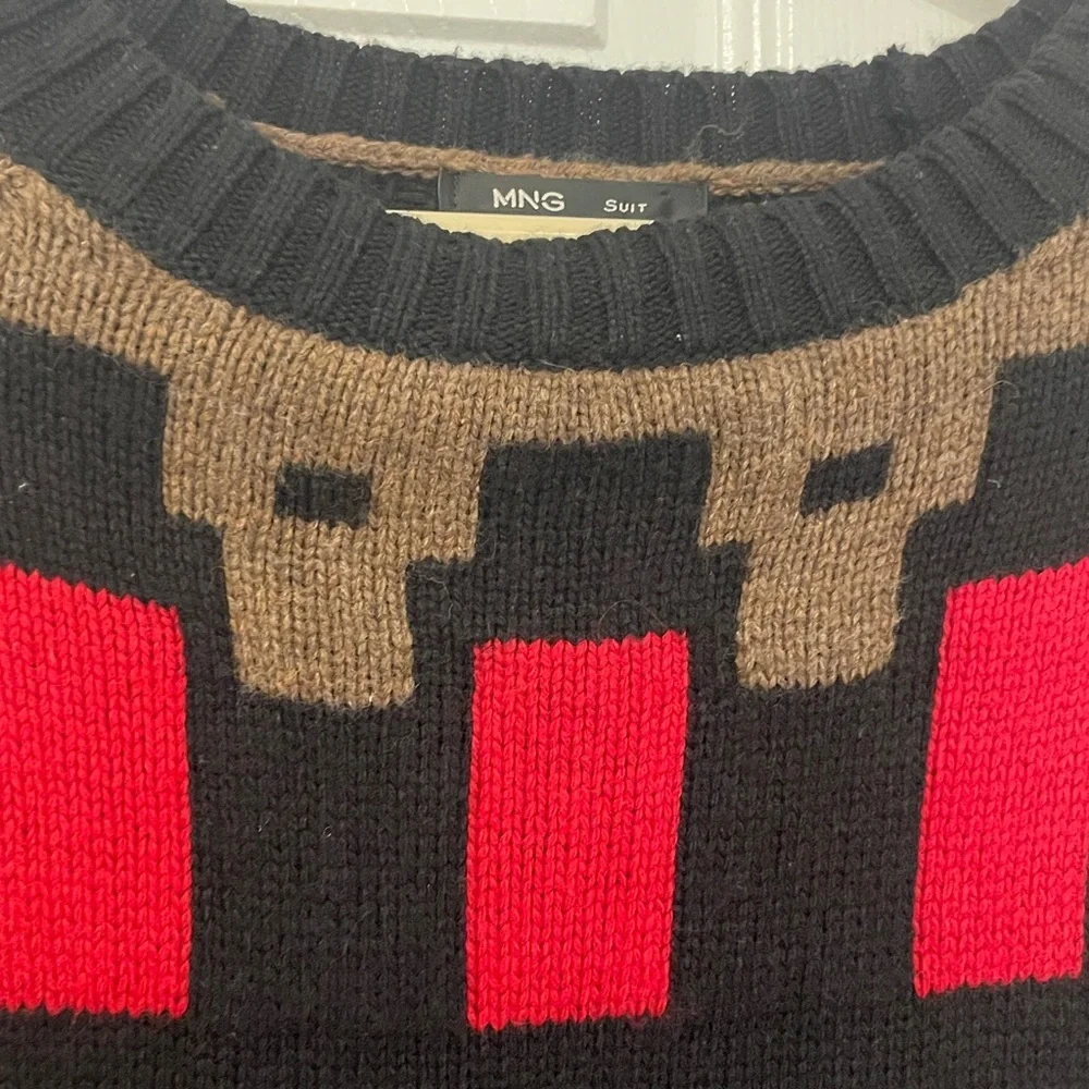 Mango Black Sweater with Red and Brown Detail Crewneck sweater in size xlg